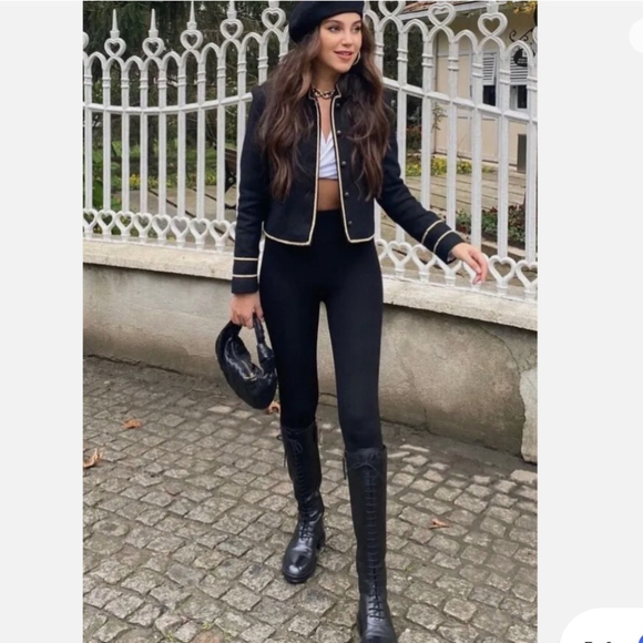 SOLD🥤 Zara Woman Textured Cropped Wool Blend Jacket Black Gold Buttons S NWT - Picture 3 of 16